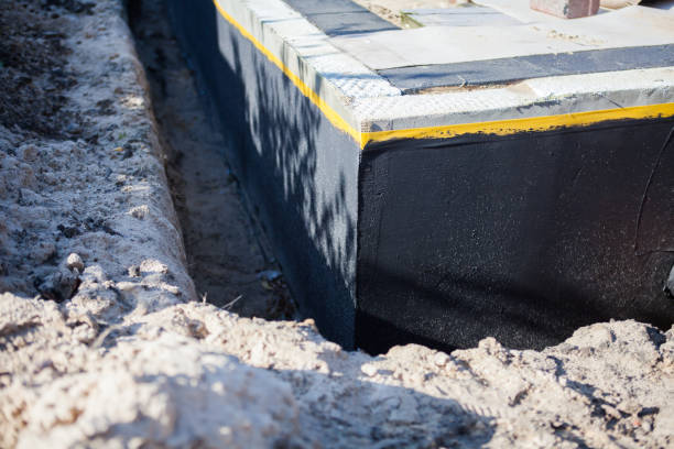 Professional Vapor Barrier Installation technician working in Happy Valley, OR